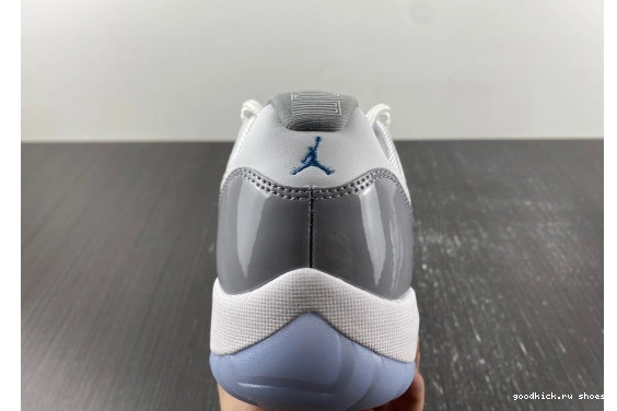   11  Grey Retro AV2187-140 Cement   Jordan AV2187-140 0327